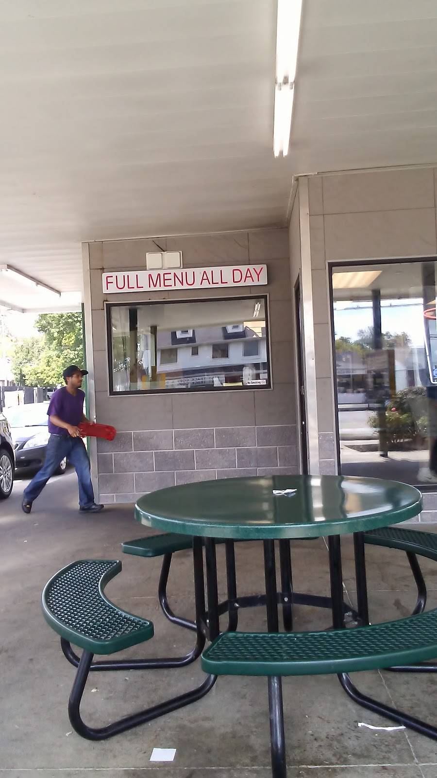 Sonic Drive-In | restaurant | 537 W Dixie Ave, Elizabethtown, KY 42701, USA | 2707639900 OR +1 270-763-9900