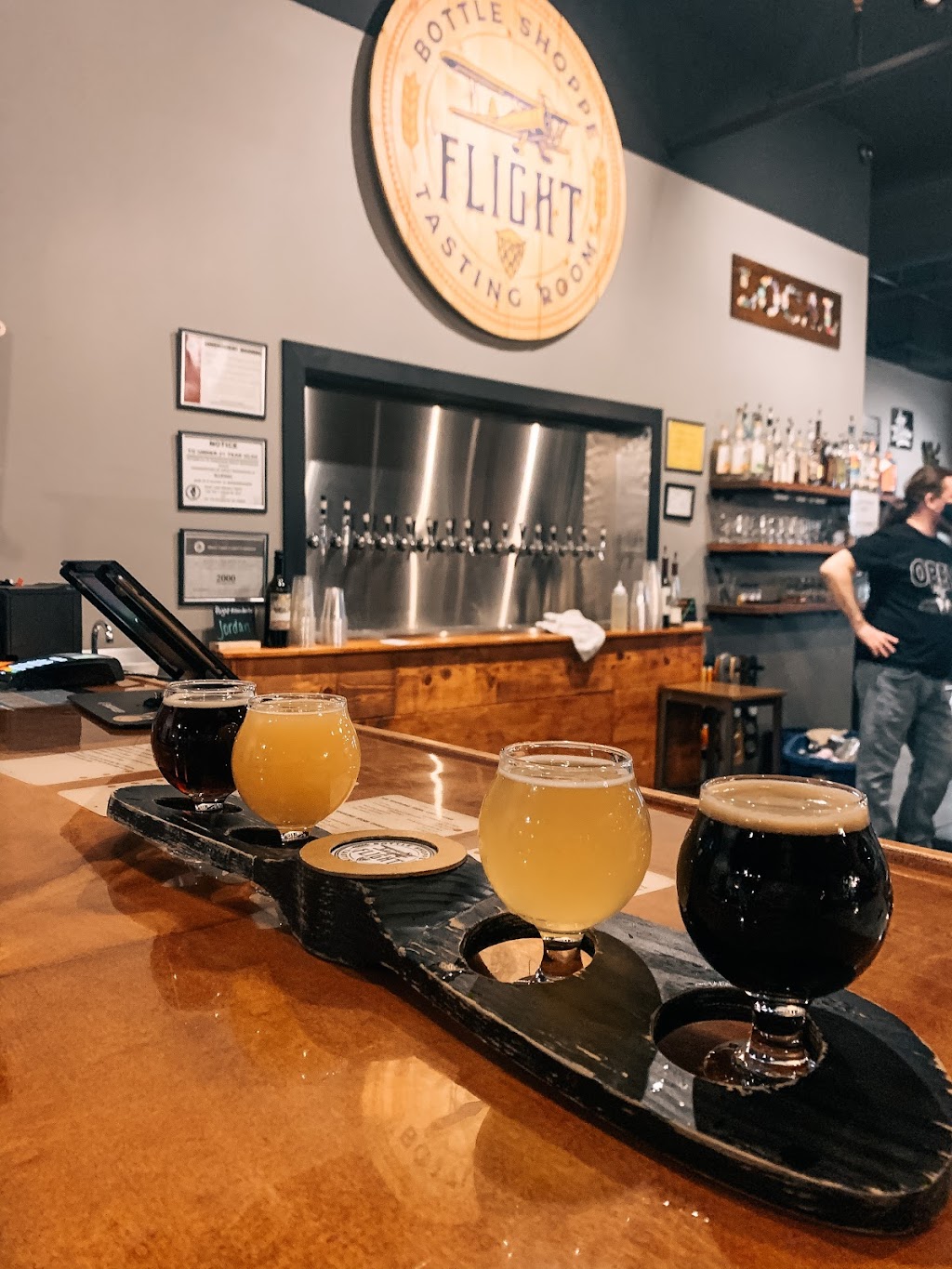 Flight Tasting Room & Bottle Shoppe | restaurant | 508 Center Pkwy Suite C, Yorkville, IL 60560, USA | 6306862337 OR +1 630-686-2337