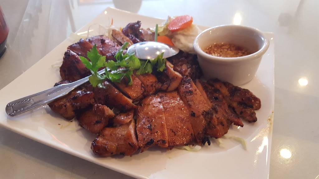 Phnom Penh House | restaurant | 1514 Webster St, Alameda, CA 94501, USA | 5108933825 OR +1 510-893-3825