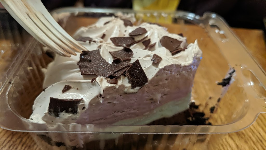 The Garden Deli | restaurant | 1624 11th St, Monroe, WI 53566, USA | 6083253526 OR +1 608-325-3526