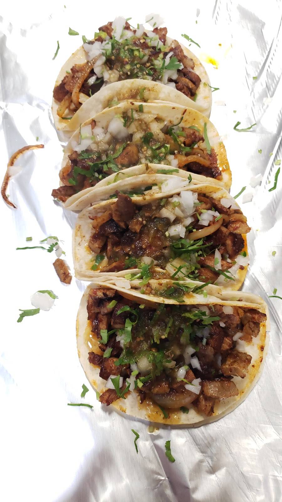 Taqueria Celaya | restaurant | 2965, 608 Linden Ave, South San Francisco, CA 94080, USA | 6505881289 OR +1 650-588-1289