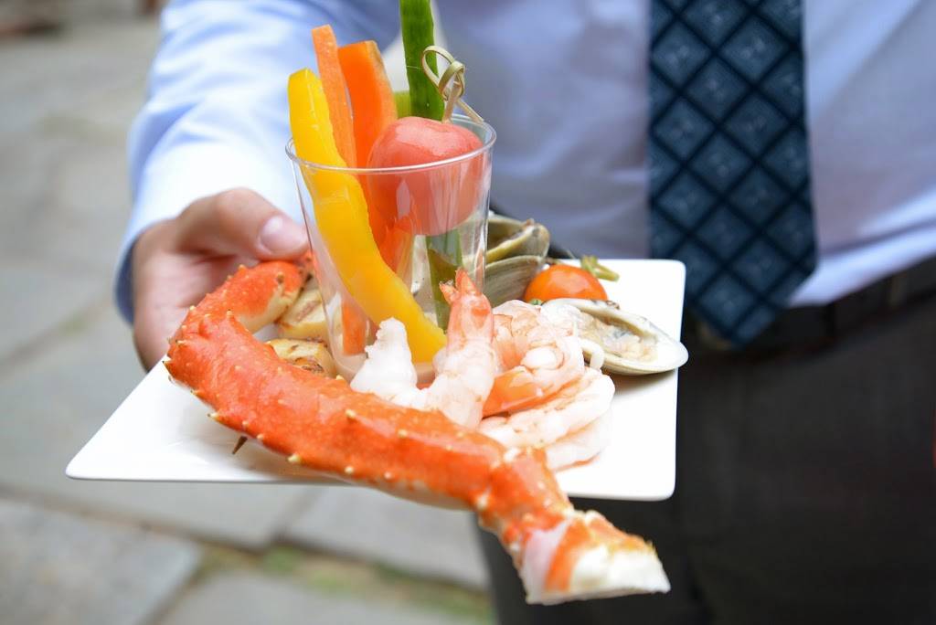 Clambakes & BBQ of Connecticut | restaurant | 148 Elizabeth St, Derby, CT 06418, USA | 2037367191 OR +1 203-736-7191