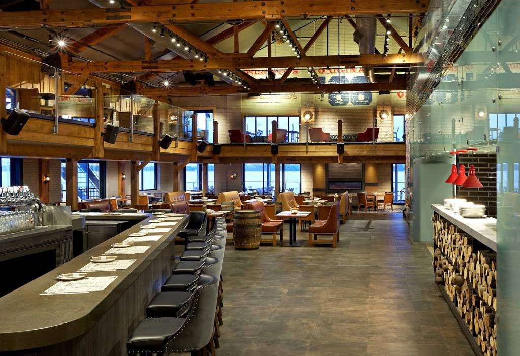 Amsterdam BrewHouse | restaurant | 245 Queens Quay W, Toronto, ON M5J 2K9, Canada | 4165041020 OR +1 416-504-1020