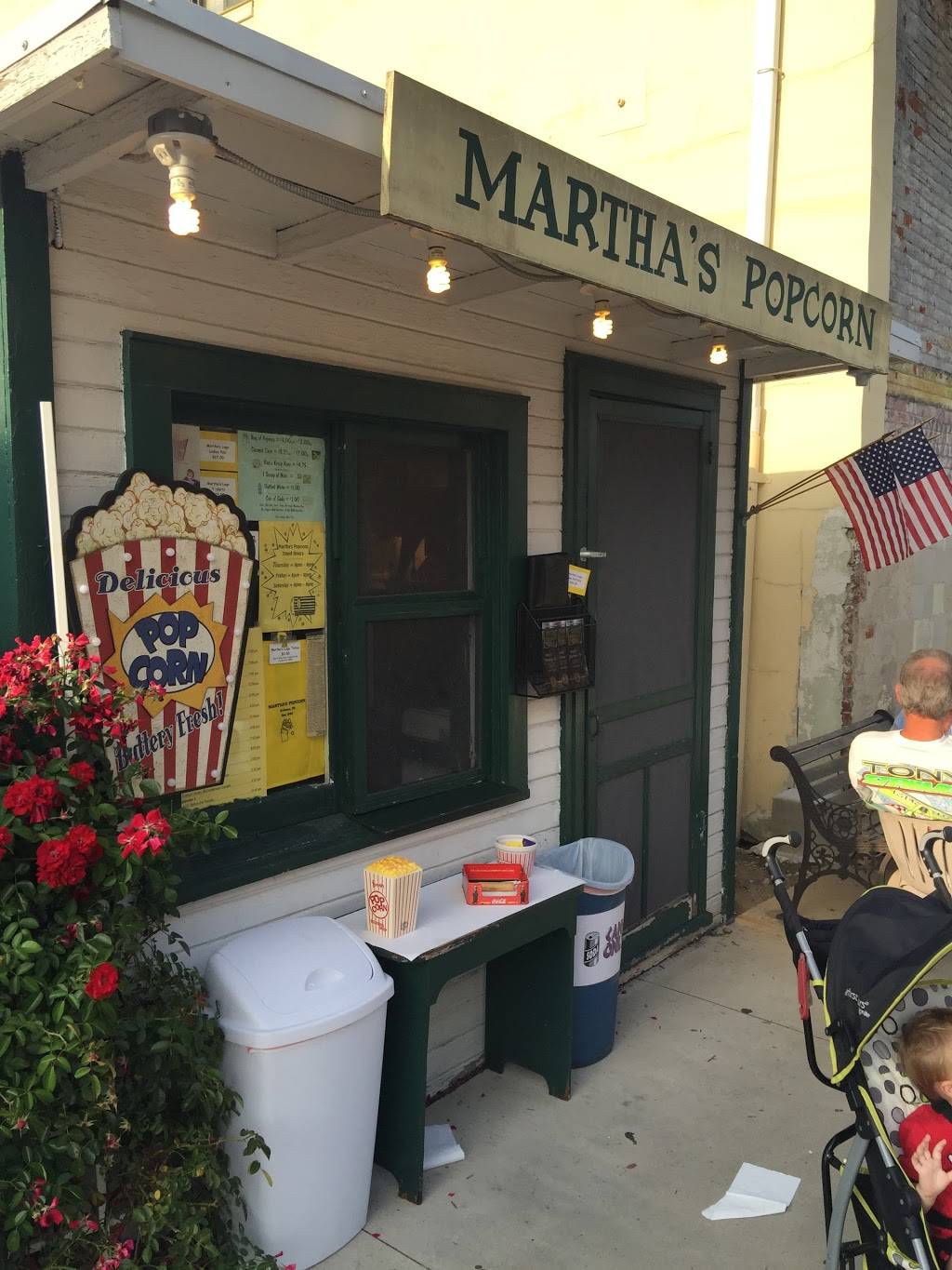 Marthas popcorn | restaurant | 2225, 112 W 9th St, Auburn, IN 46706, USA | 2602260517 OR +1 260-226-0517