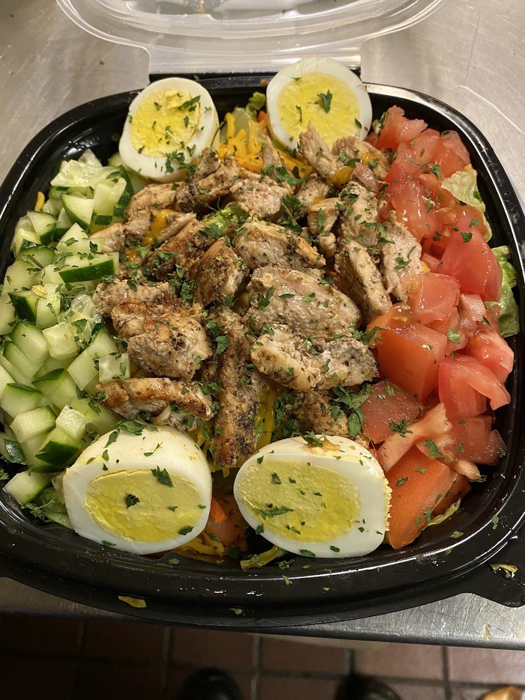 Rich World Seafood and Wingz | restaurant | 3145 N Watkins St, Memphis, TN 38127, USA | 9013104141 OR +1 901-310-4141