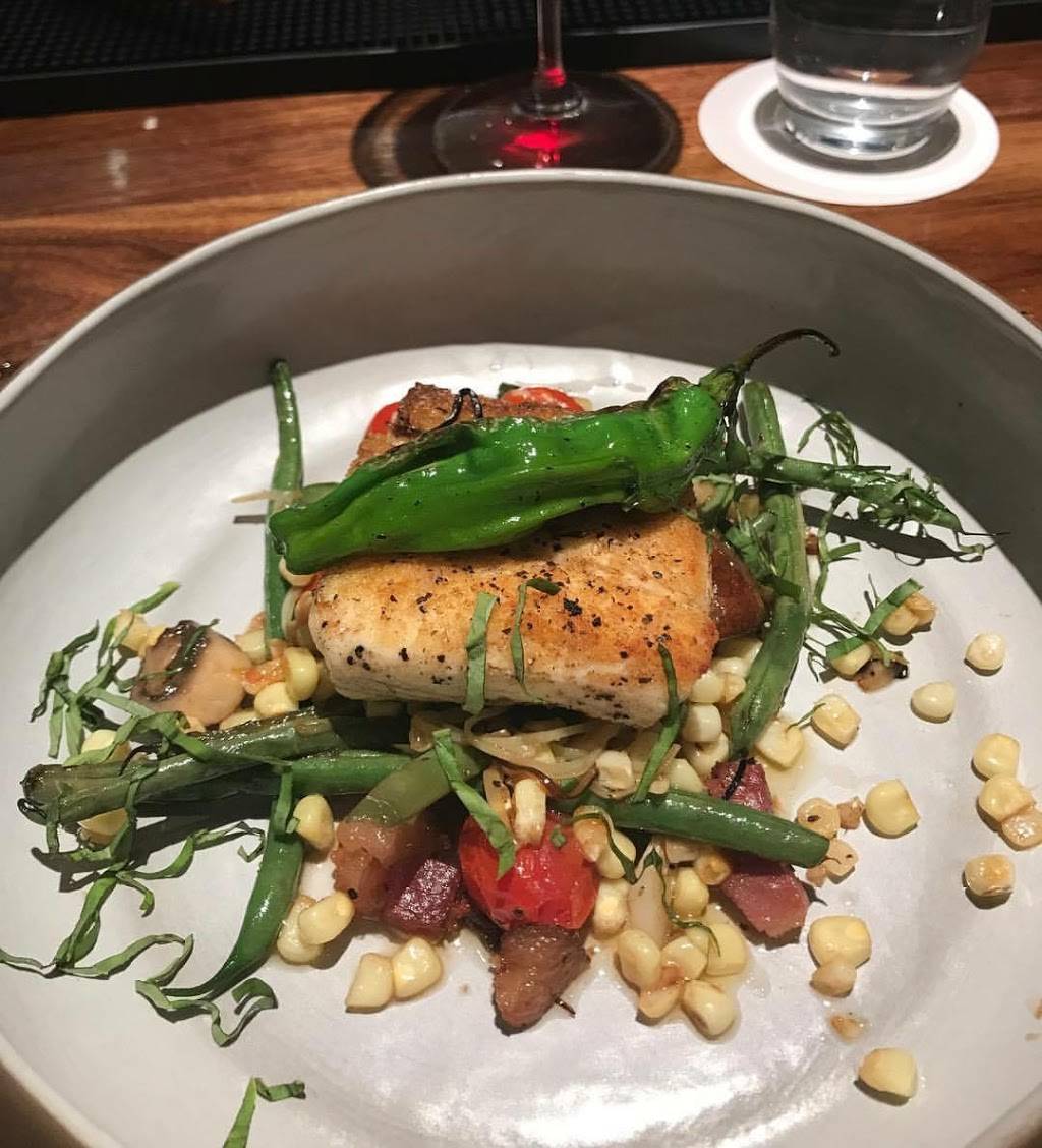 White and Wood | restaurant | 215 S Elm St, Greensboro, NC 27401, USA | 3366381216 OR +1 336-638-1216