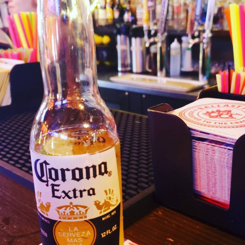 The One Horse Tavern | restaurant | 300 Front St, Gaston, OR 97119, USA | 5039853273 OR +1 503-985-3273