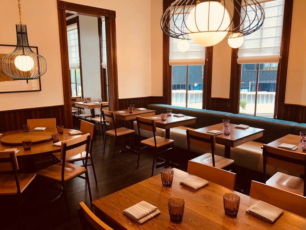 Rosewood Gulf Coast Chop House | restaurant | 1209 Rosewood Ave, Austin, TX 78702, USA | 5128386205 OR +1 512-838-6205