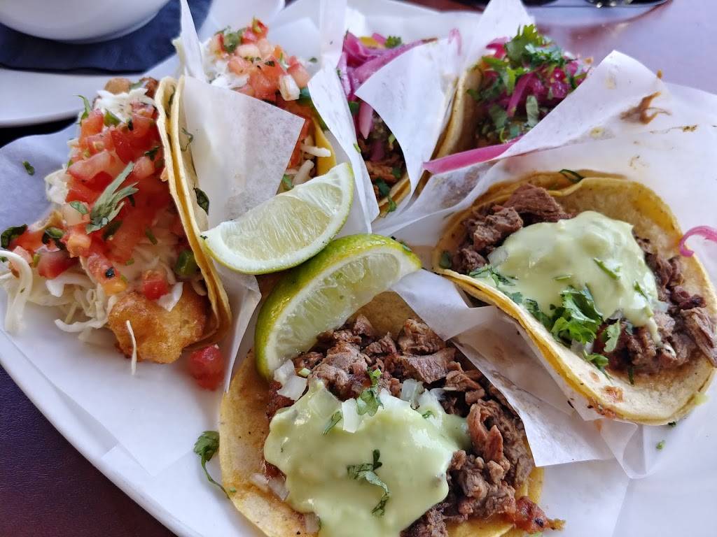 Revolu Modern Taqueria + Bar | restaurant | 15703 N 83rd Ave #110, Peoria, AZ 85382, USA | 6238780215 OR +1 623-878-0215