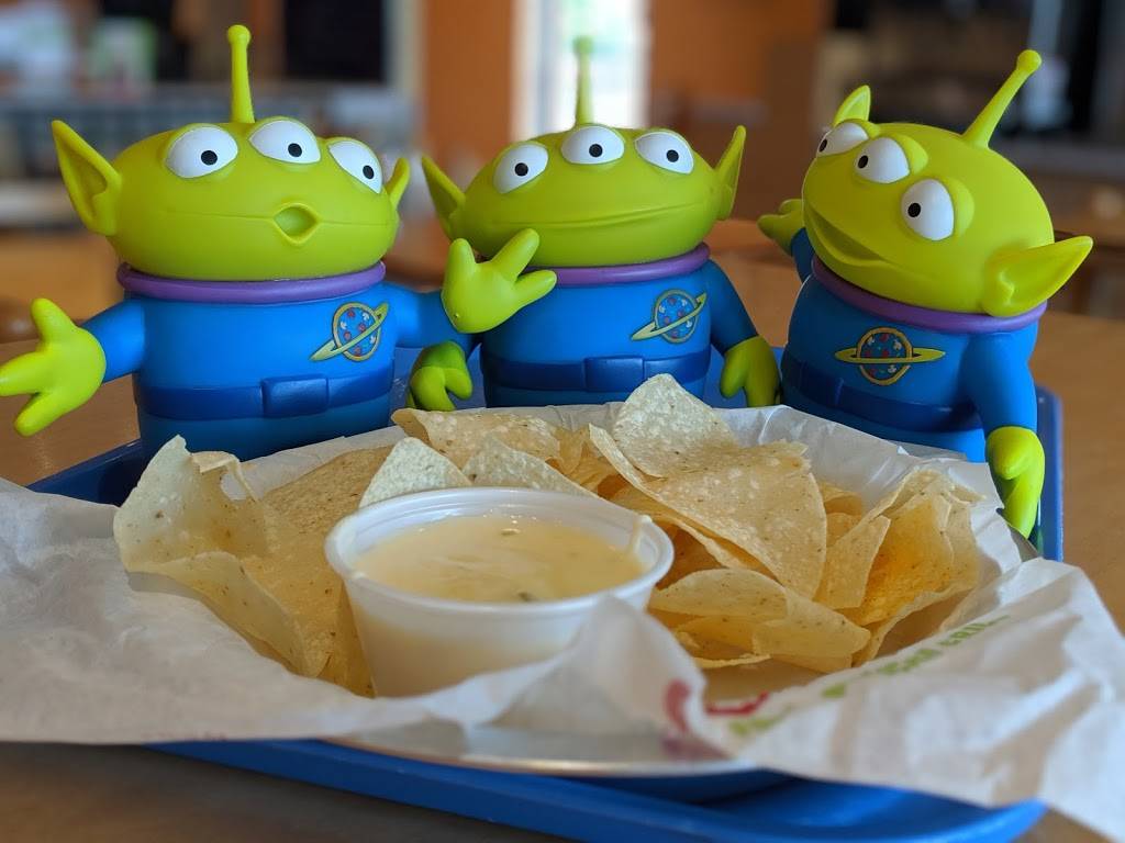 Salsaritas Fresh Mexican Grill | restaurant | 3519, 570 E Emory Rd, Powell, TN 37849, USA | 8655129137 OR +1 865-512-9137