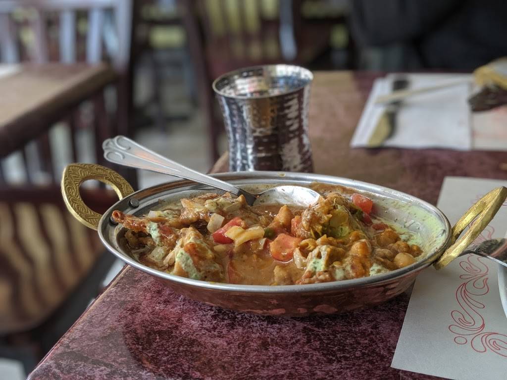 Palais dAjit | restaurant | 4801 Rue de Verdun, Verdun, QC H4G 1N2, Canada | 5147666111 OR +1 514-766-6111