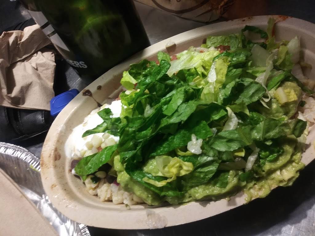 Chipotle Mexican Grill | restaurant | 3231 SW 160th Ave Ste 101, Miramar, FL 33027, USA | 9544372591 OR +1 954-437-2591