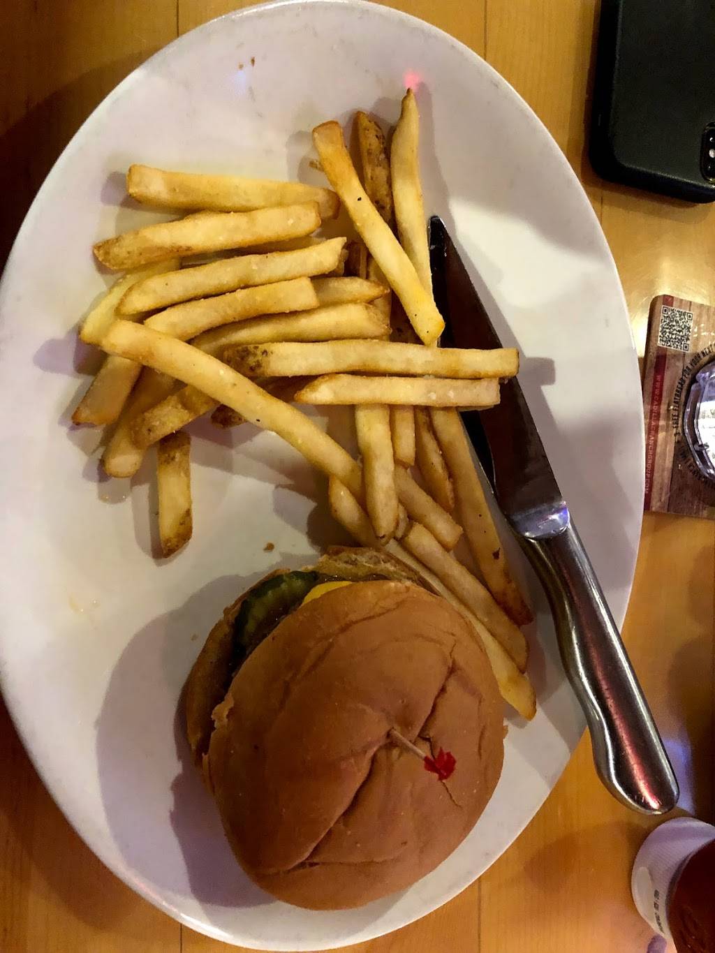 Cadillac Ranch | restaurant | 352 South Avenue, Bloomington, MN 55425, USA | 9528541004 OR +1 952-854-1004