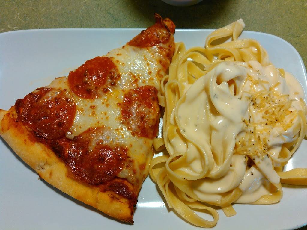 Fazolis | restaurant | 9433 Viking Center Drive, Louisville, KY 40222, USA | 5024231777 OR +1 502-423-1777