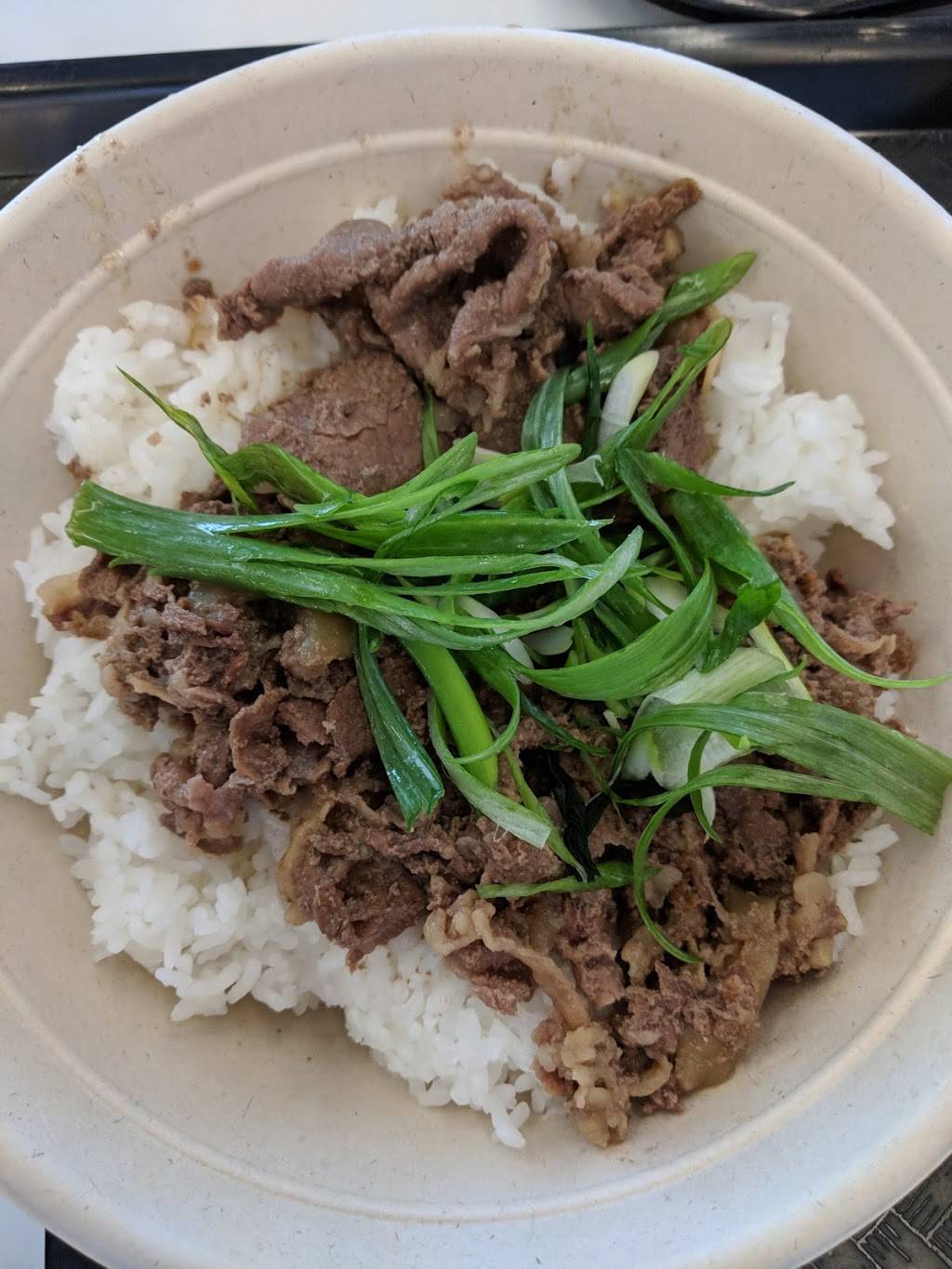 Sankaku | restaurant | Terminal 3, San Francisco International Airport, S McDonnell Rd, San Francisco, CA 94128, USA | 6508210808 OR +1 650-821-0808