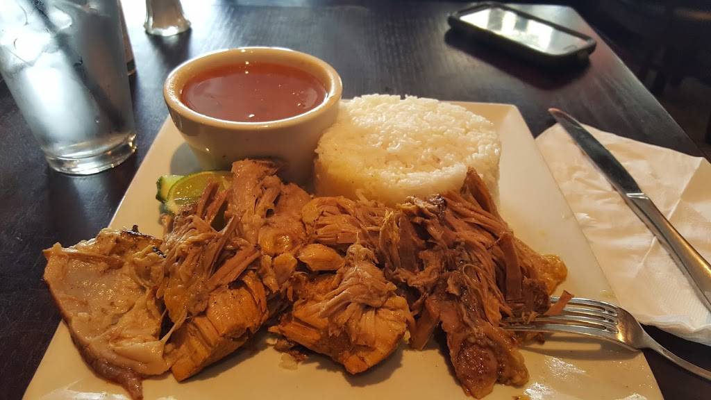 Cafe Kiskeya | restaurant | 271-11 Union Tpke, Queens, NY 11040, USA | 7183431170 OR +1 718-343-1170