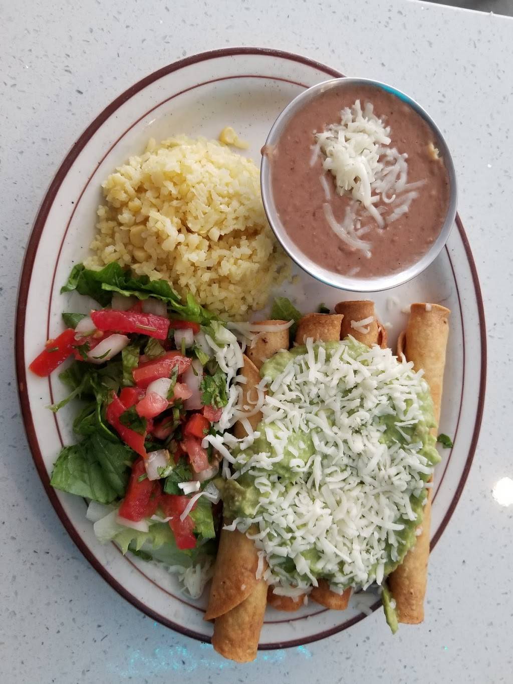 El Zarape Mexican Eatery | restaurant | 3038 Adams Ave, San Diego, CA 92116, USA | 6197940358 OR +1 619-794-0358