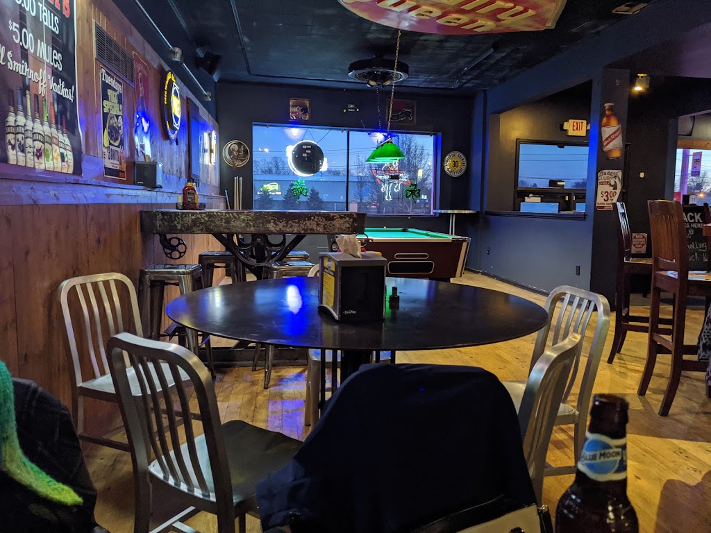 JCs Pub and Grub | restaurant | 8028 W National Ave, West Allis, WI 53214, USA | 4142103961 OR +1 414-210-3961