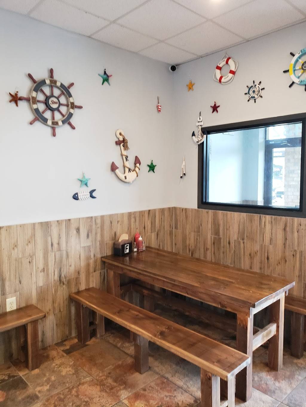 JC Crabhouse | restaurant | 13432 New Hampshire Ave, Silver Spring, MD 20904, USA | 3018793888 OR +1 301-879-3888