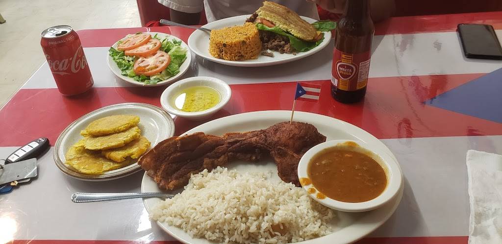 Yami’s Puerto Rican Cuisine | restaurant | 2234 Green Bay Rd, North Chicago, IL 60064, USA | 2242802241 OR +1 224-280-2241