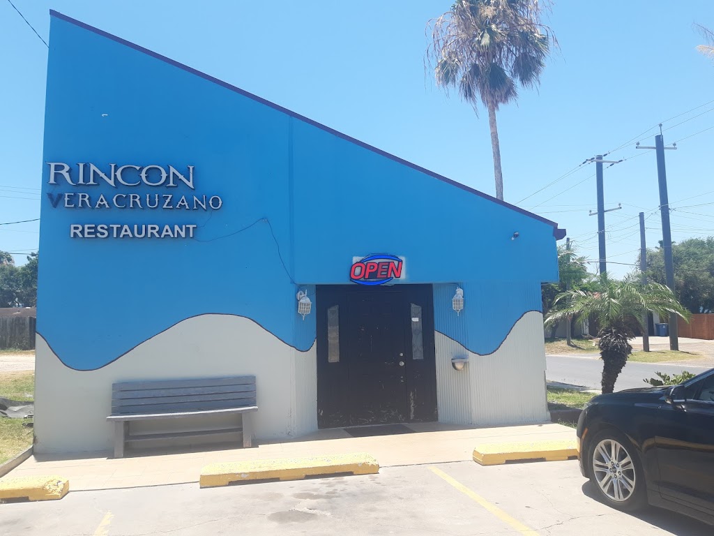 Rincon Veracruzano | restaurant | 202 E Queen Isabella Blvd, Port Isabel, TX 78578, USA | 9569437353 OR +1 956-943-7353