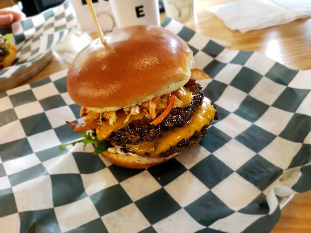 Honest Abes Burgers & Freedom | restaurant | 8340 Glynoaks Dr. #104, Lincoln, NE 68516, USA | 5315005970 OR +1 531-500-5970