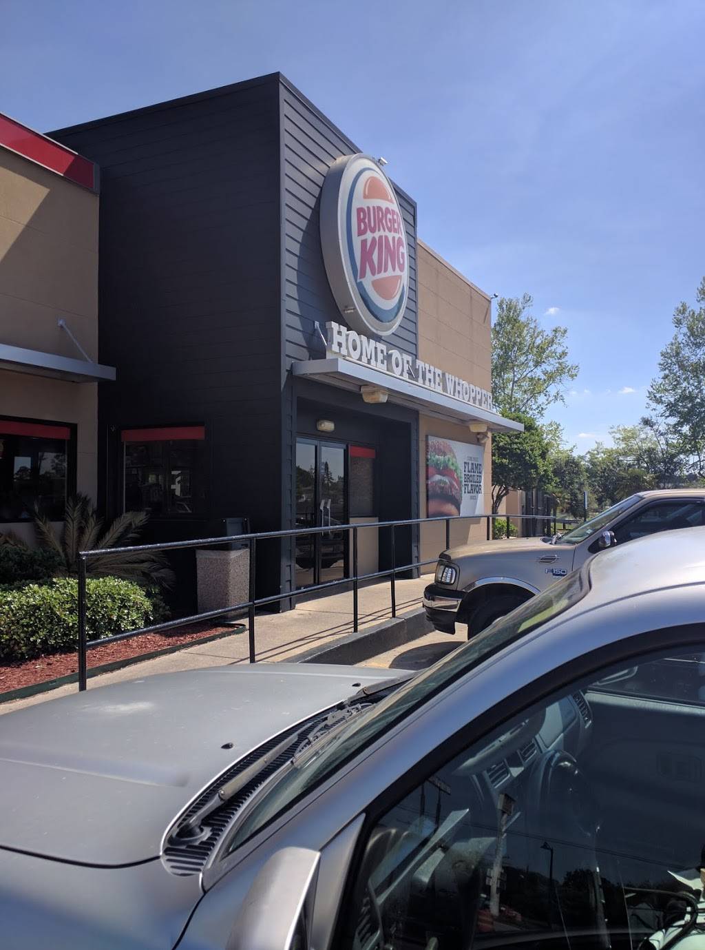 Burger King | restaurant | 907 W Davis St, Conroe, TX 77301, USA | 9364416606 OR +1 936-441-6606