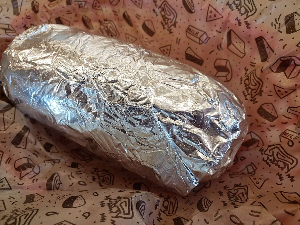 Chipotle Mexican Grill | restaurant | 5300 Wyndham Forest Dr, Glen Allen, VA 23059, USA | 8042701021 OR +1 804-270-1021