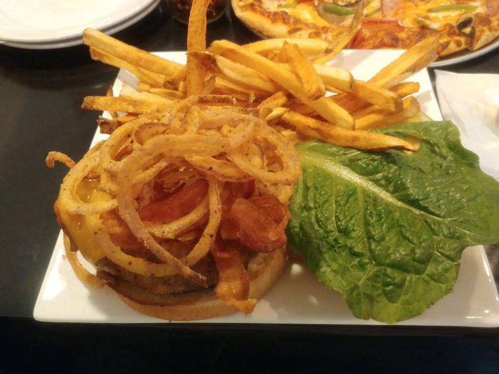 Skeleton Key Bar and Grille | restaurant | 4300 Portsmouth Blvd, Chesapeake, VA 23321, USA | 7574652600 OR +1 757-465-2600