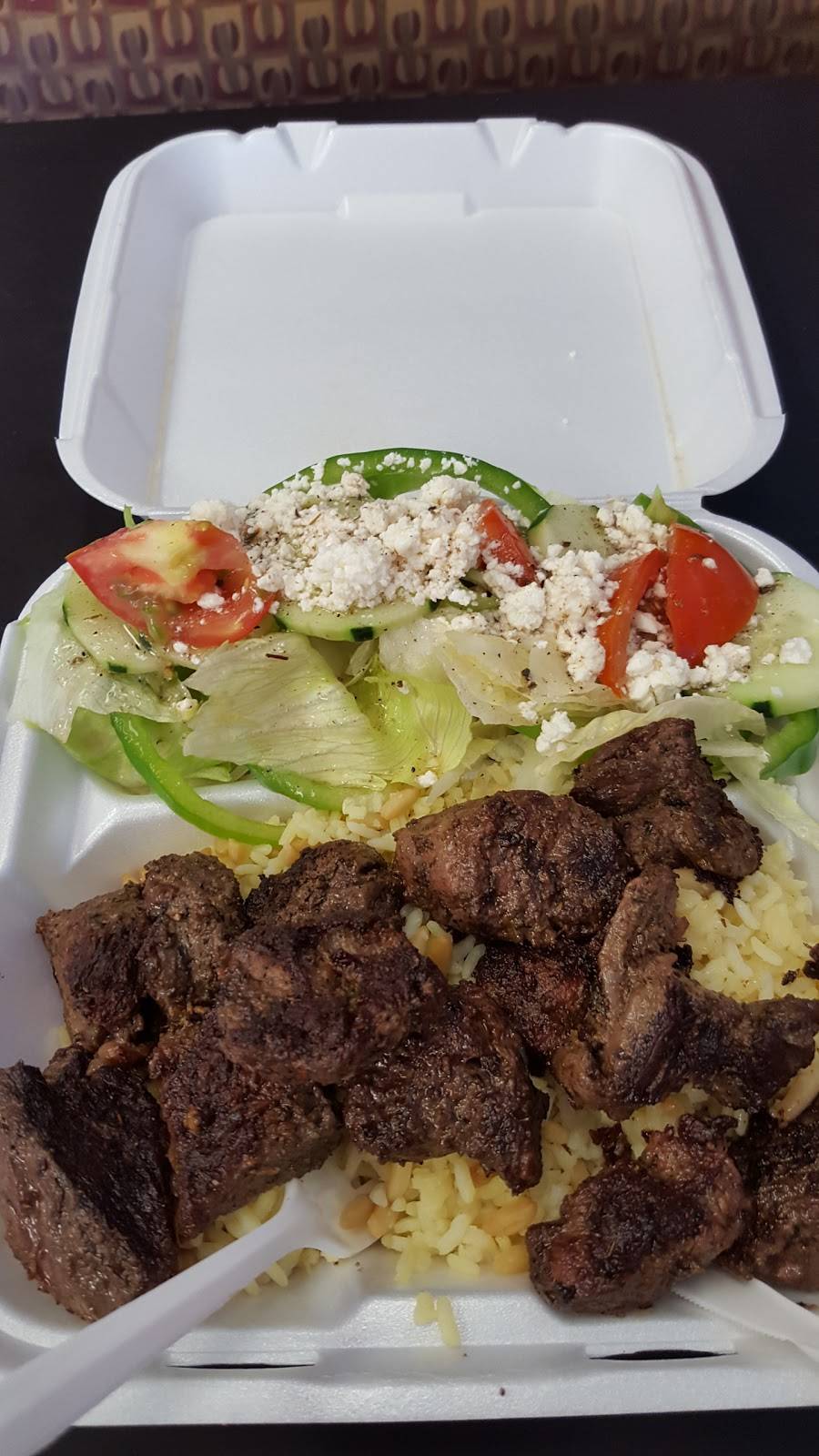 Christos Royal Pizza | restaurant | 68 Main St, Lakeville, MA 02347, USA | 5089476650 OR +1 508-947-6650