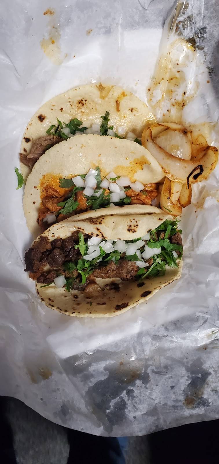 Lolis Mexican food truck | restaurant | 411 N Florida Ave, Tampa, FL 33602, USA | 8132700763 OR +1 813-270-0763