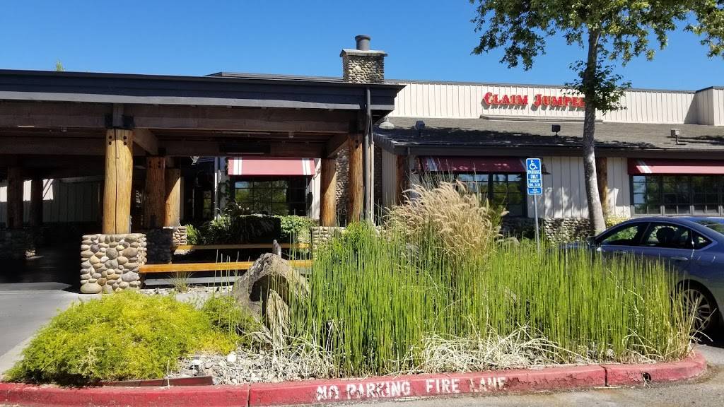 Claim Jumper Restaurants | restaurant | 250 Harding Blvd, Roseville, CA 95678, USA | 9167881705 OR +1 916-788-1705