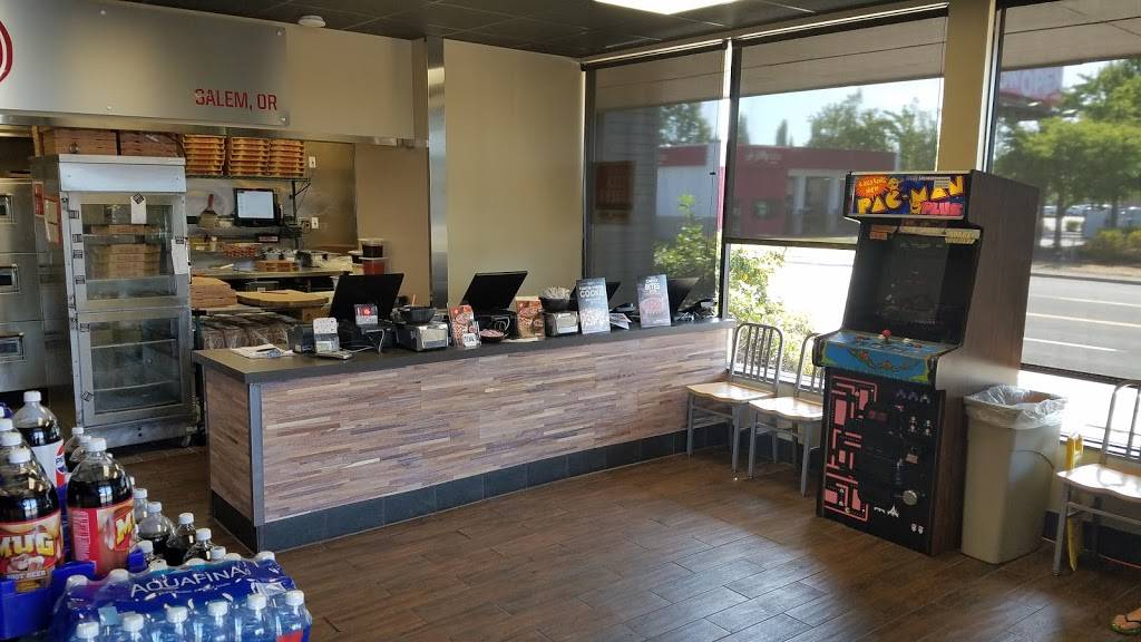 Pizza Hut | meal takeaway | 3052 Lancaster Dr NE, Salem, OR 97305, USA | 5033998000 OR +1 503-399-8000