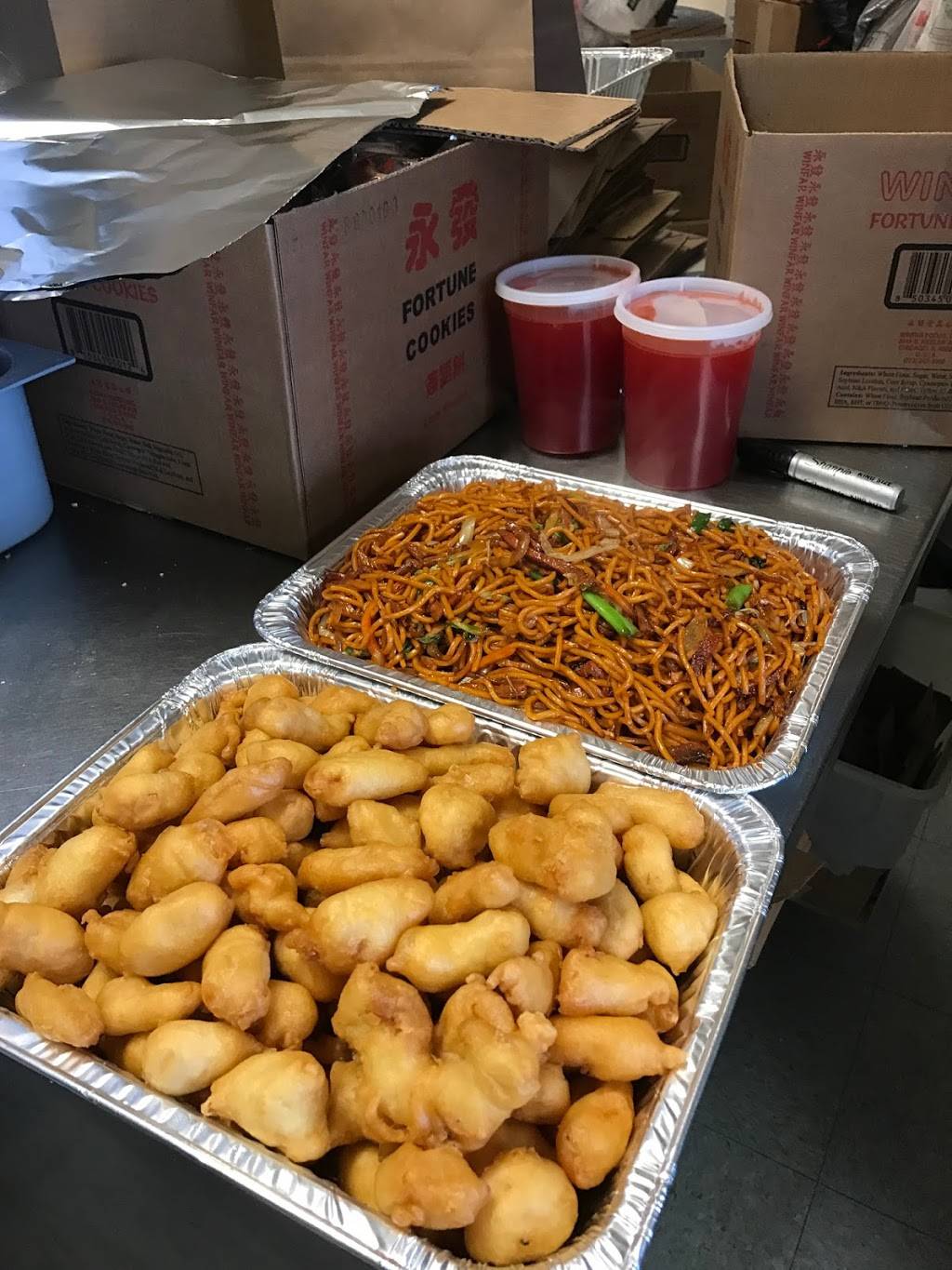 China Kitchen | restaurant | 4525 M-37, Middleville, MI 49333, USA | 2697952200 OR +1 269-795-2200