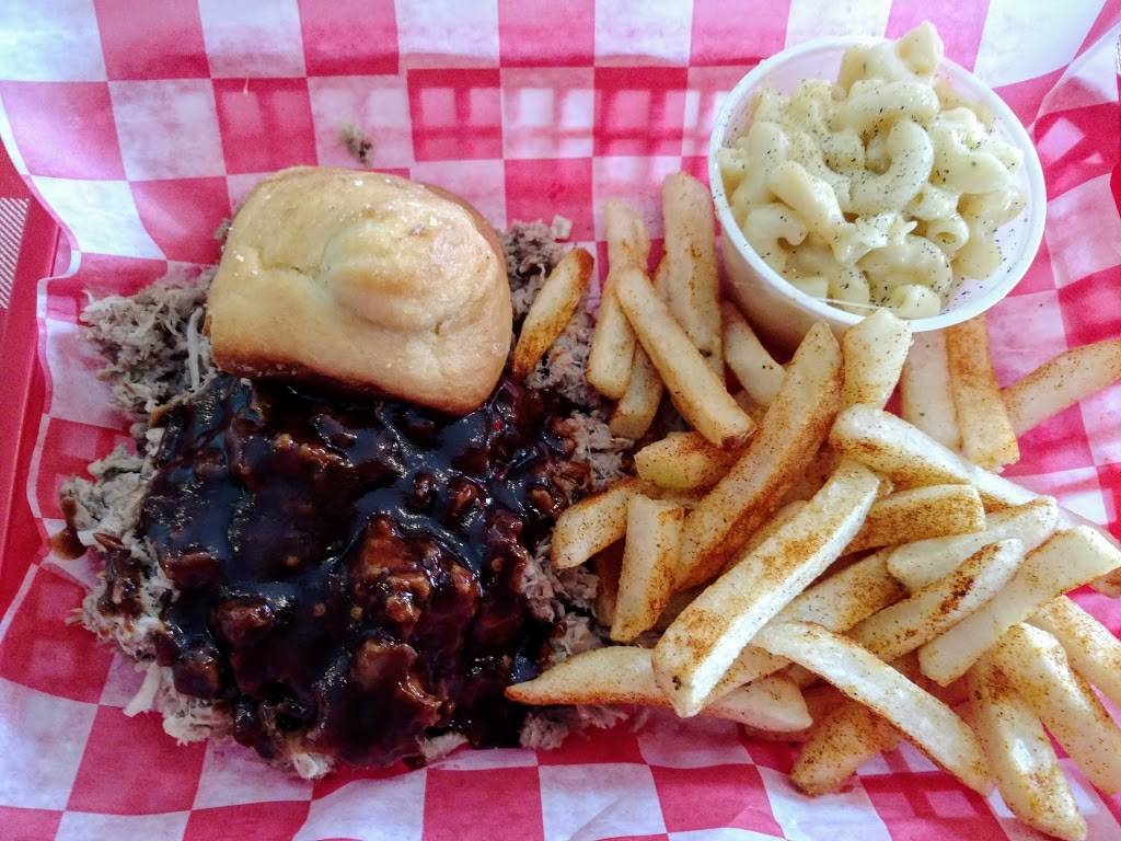 Foxs BBQ | restaurant | 521 Heritage Pointe Dr B, Clarksville, TN 37042, USA | 9318962678 OR +1 931-896-2678