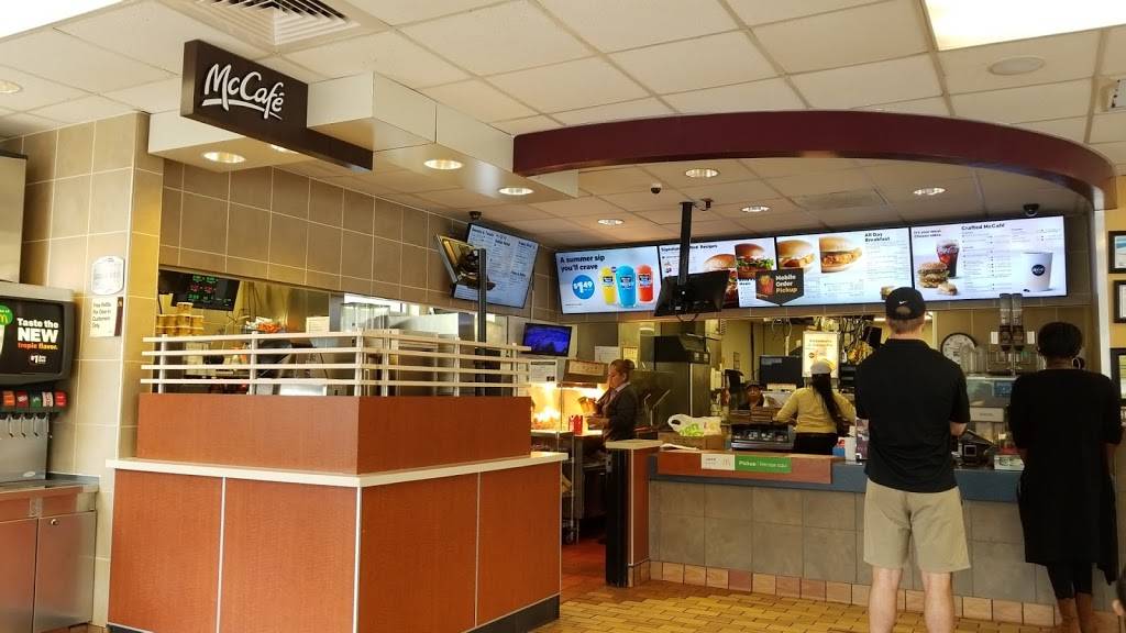 McDonalds | cafe | 2881 Clairmont Rd, Atlanta, GA 30345, USA | 4043200020 OR +1 404-320-0020