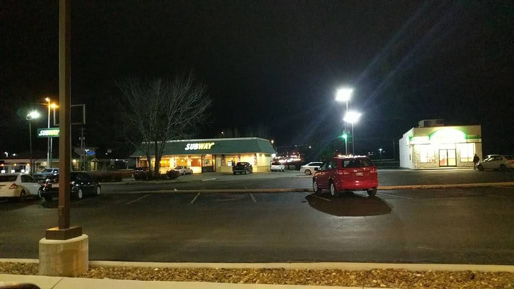 Subway | restaurant | 2150 Decherd Blvd, Decherd, TN 37324, USA | 9319624130 OR +1 931-962-4130