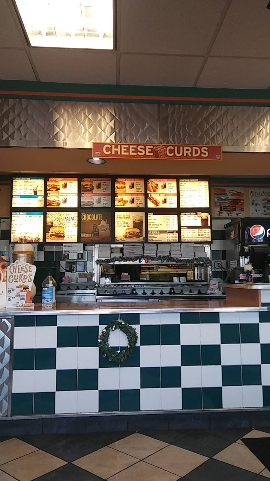 A&W Restaurant | restaurant | 32227 Ford Rd, Garden City, MI 48135, USA | 7342618160 OR +1 734-261-8160