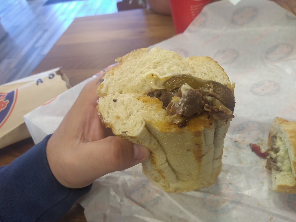 Jersey Mikes Subs | meal takeaway | 21506 Victory Blvd, Woodland Hills, CA 91367, USA | 8186397082 OR +1 818-639-7082