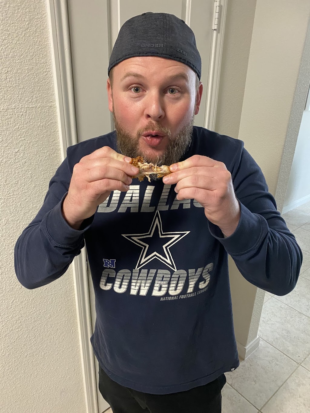 Best Wings In Town | restaurant | 811 S Interurban St, Anna, TX 75409, USA | 2148319464 OR +1 214-831-9464