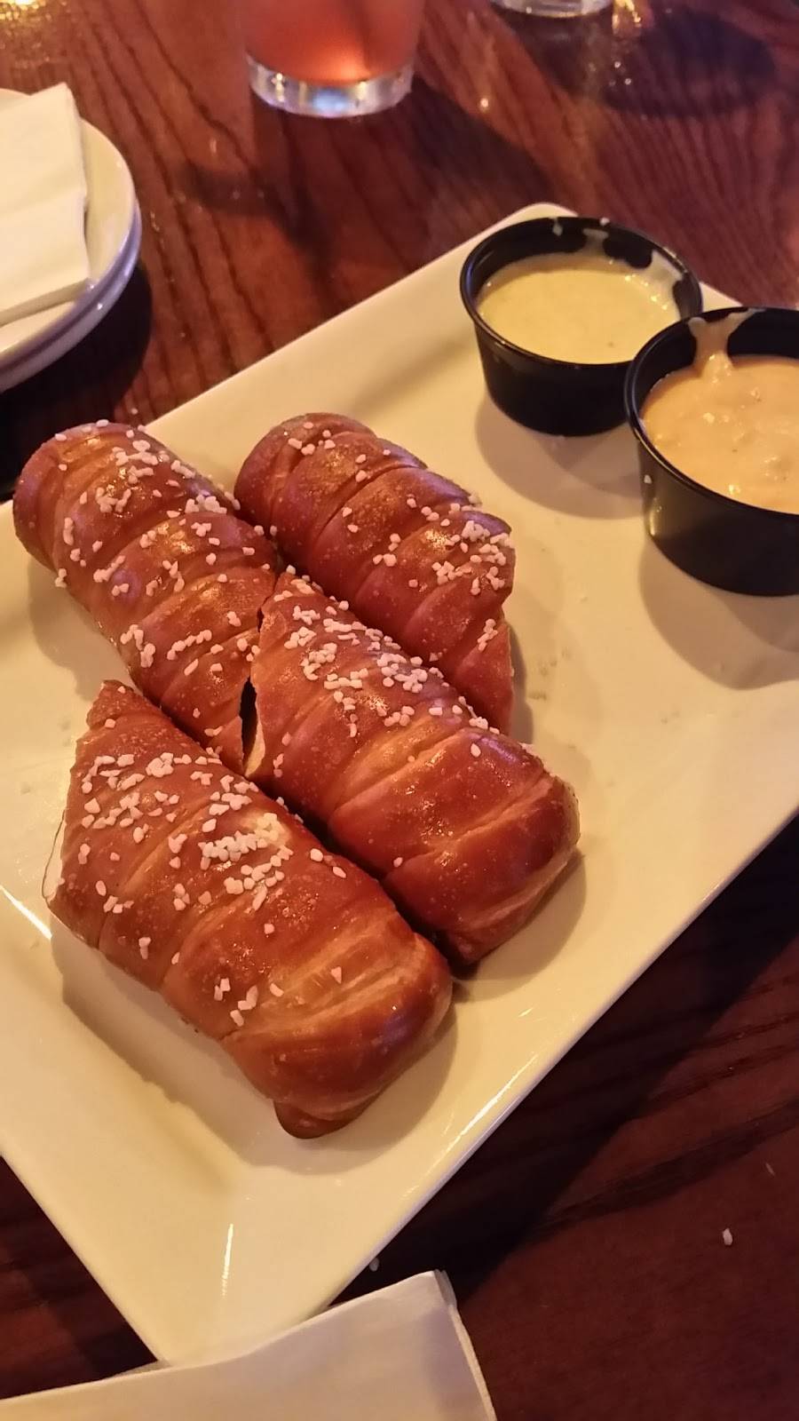 Tilted Kilt Pub and Eatery South Portland, ME | restaurant | 200 Gorham Rd, South Portland, ME 04106, USA | 2076139715 OR +1 207-613-9715