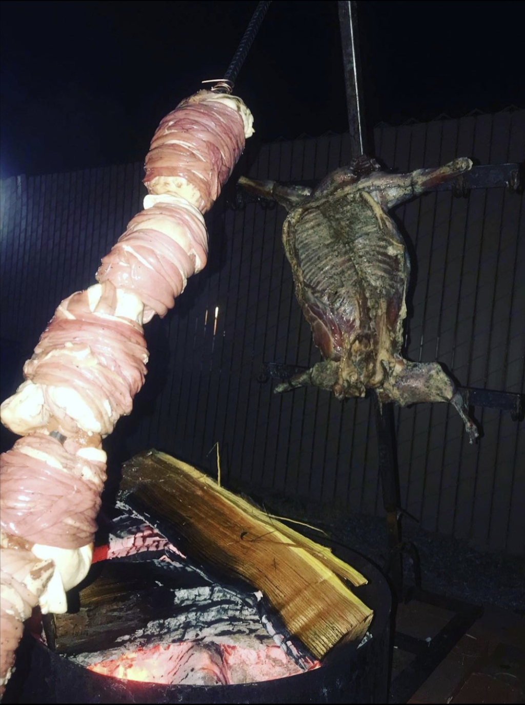 Tacos de Cabrito y Machito El Lagunero | restaurant | 2598 N State St, Muscoy, CA 92407, USA | 9092541843 OR +1 909-254-1843