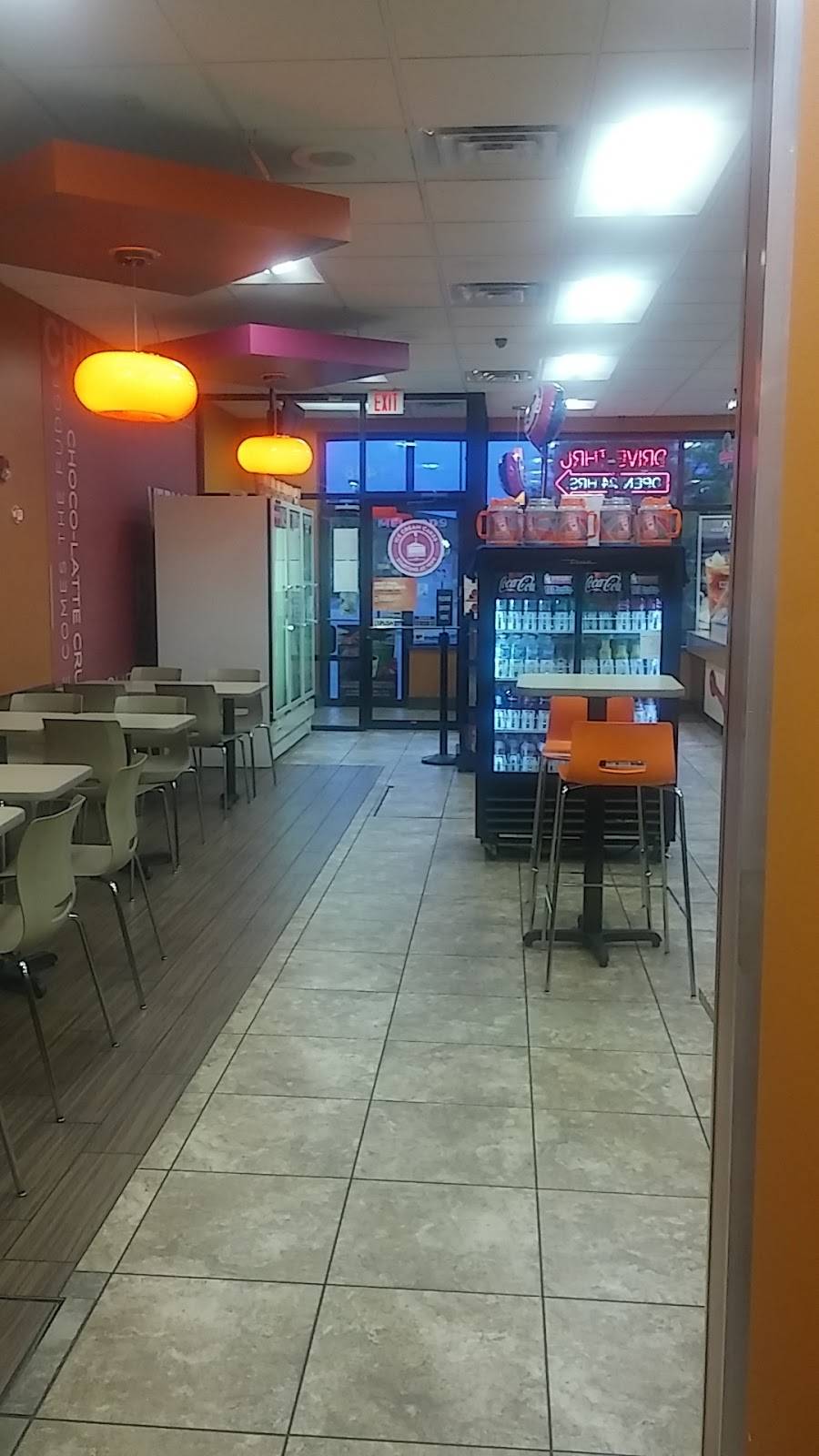 Dunkin | cafe | 7450 Barrington Rd, Hanover Park, IL 60133, USA | 6305401740 OR +1 630-540-1740
