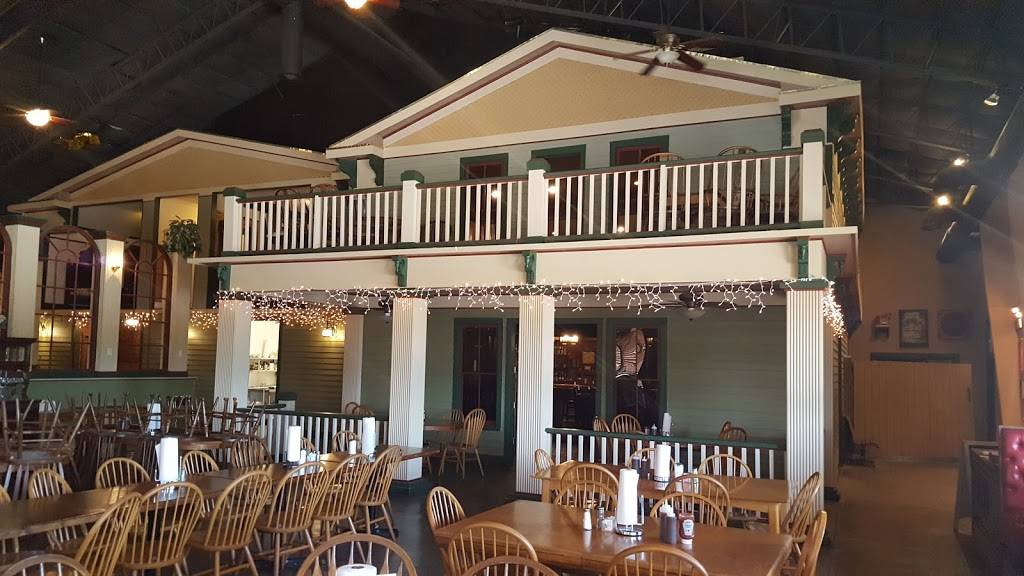 Harolds Smokehouse | restaurant | 27500 MO-2, Freeman, MO 64746, USA | 8168992422 OR +1 816-899-2422