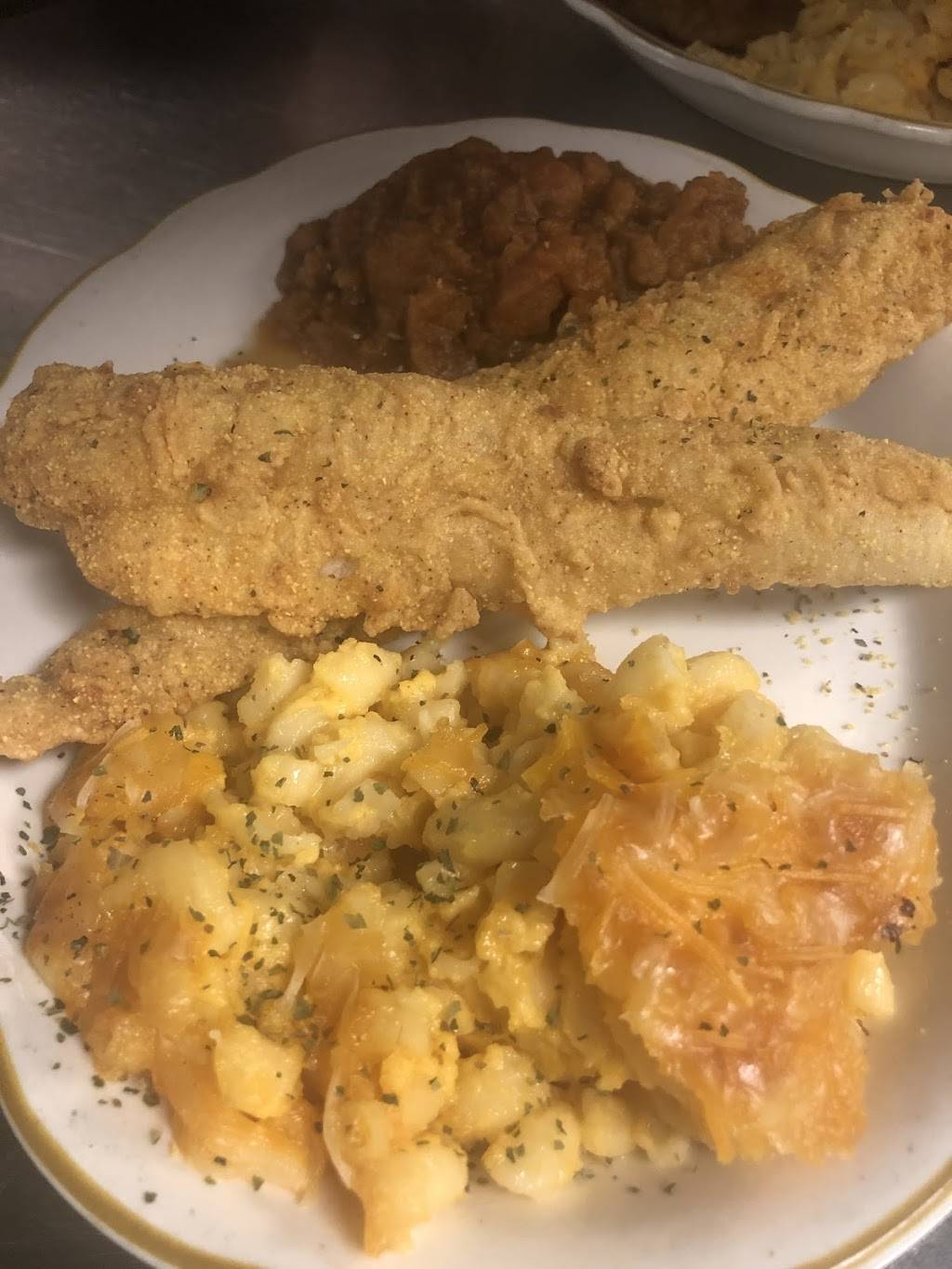 Reflection (soul food) | restaurant | 140 Morgantown St REAR, Uniontown, PA 15401, USA | 7245504098 OR +1 724-550-4098