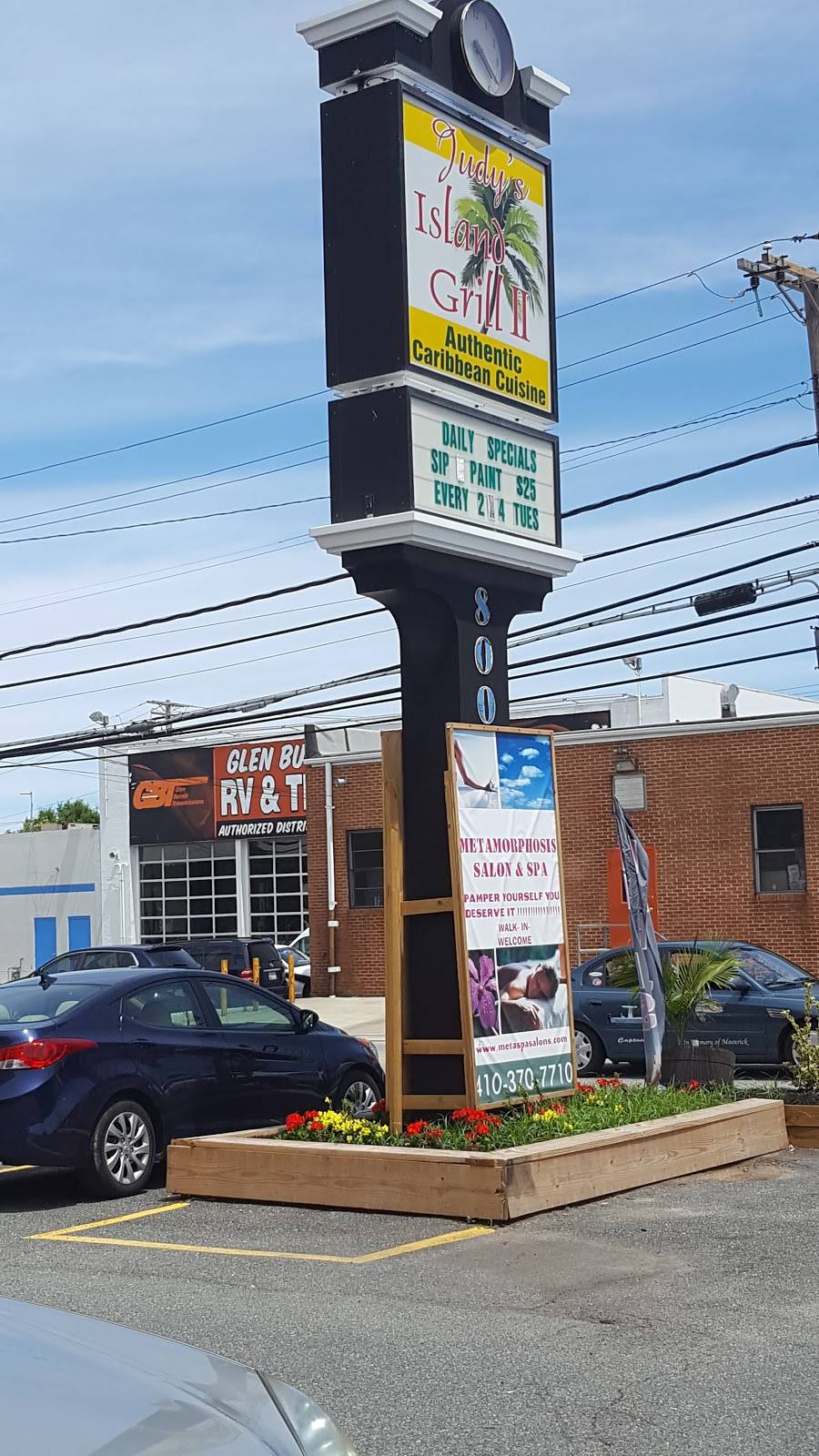 Judys Island Grill II | restaurant | 800 Crain Hwy N, Glen Burnie, MD 21061, USA | 4107681250 OR +1 410-768-1250