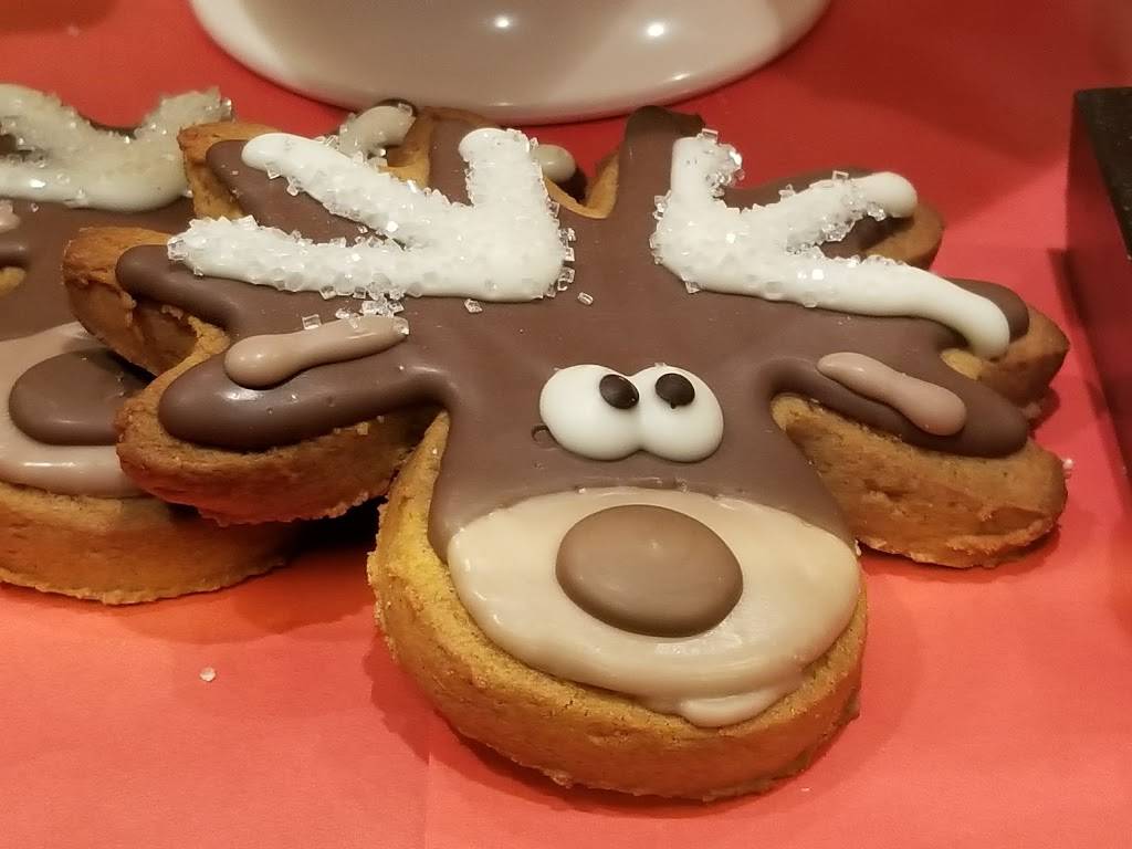 Starbucks | cafe | 12751 Moreno Beach Dr, Moreno Valley, CA 92555, USA | 9514856878 OR +1 951-485-6878