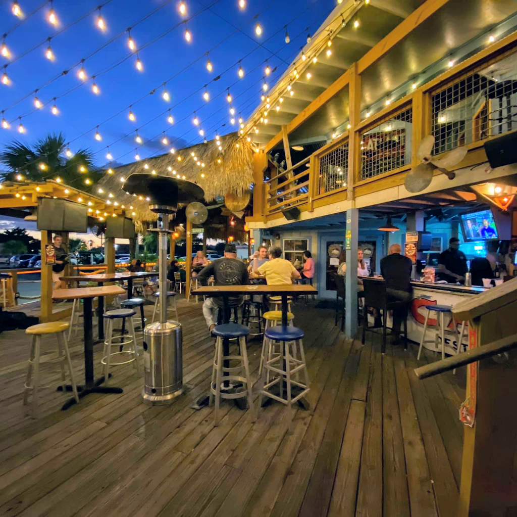 AJs Oyster Shanty | restaurant | 108 Santa Rosa Blvd, Fort Walton Beach, FL 32548, USA | 8502268108 OR +1 850-226-8108