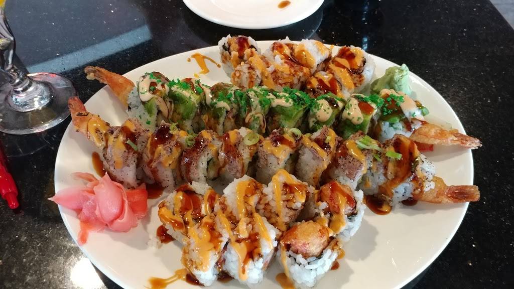 Sakari Sushi Lounge | restaurant | 2605 Ingersoll Ave, Des Moines, IA 50312, USA | 5152883381 OR +1 515-288-3381