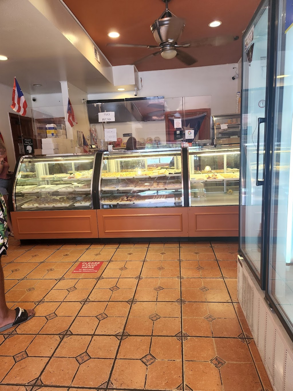 Borinquen Bakery | bakery | 406 Broadway, Newark, NJ 07104, USA | 9734850350 OR +1 973-485-0350